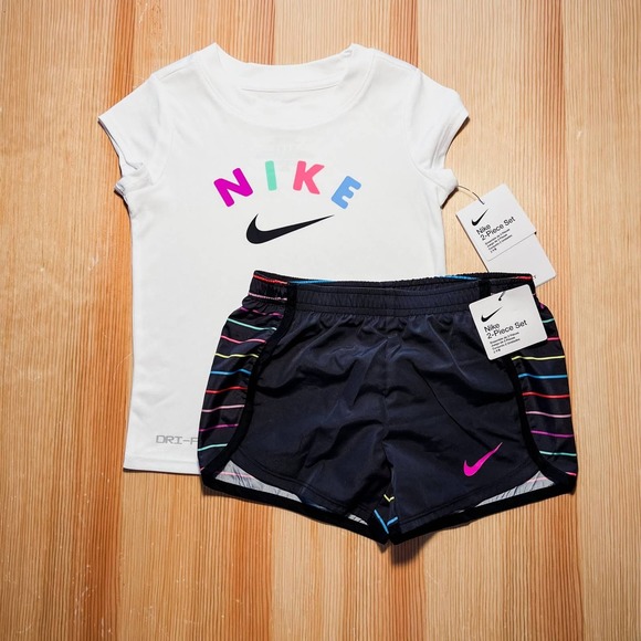 Nike Other - Nike Girls T-shirt and Shorts Set